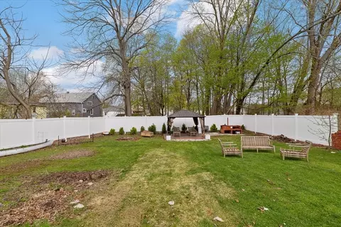 6 Emmanuel St, Webster, MA 01570 photo 30