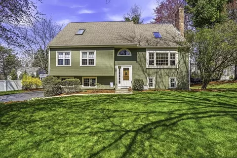 5 Okemo Ridge Rd, Sutton, MA 01590