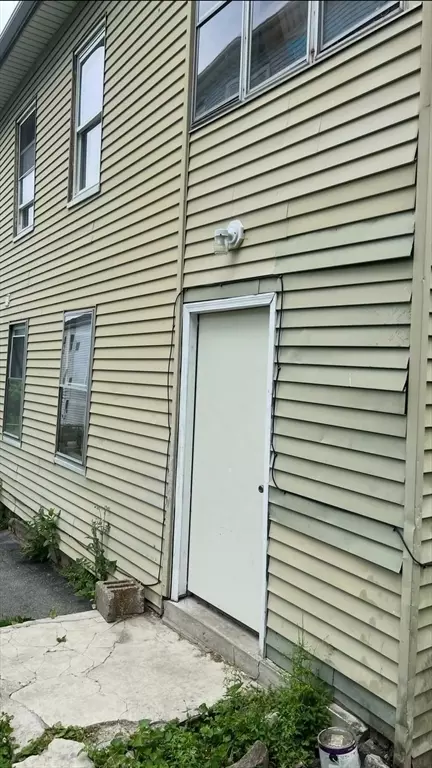 Exterior - 71 Fox St, Worcester, MA 01604 photo 3 of 3