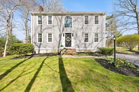 748 Locust St, Raynham, MA 02767 photo 2