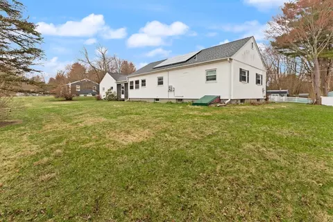 Exterior - 4 Vernon St, Ayer, MA 01432 photo 5 of 5