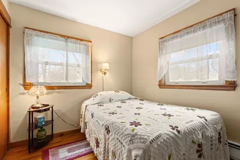 Bedroom - 4 Vernon St, Ayer, MA 01432 photo 2 of 2