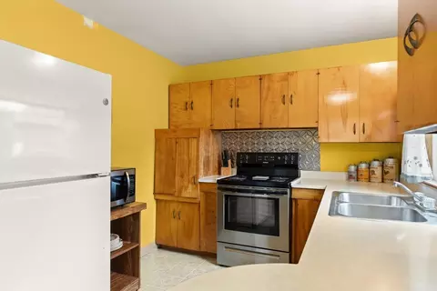 Kitchen - 4 Vernon St, Ayer, MA 01432 photo 2 of 3