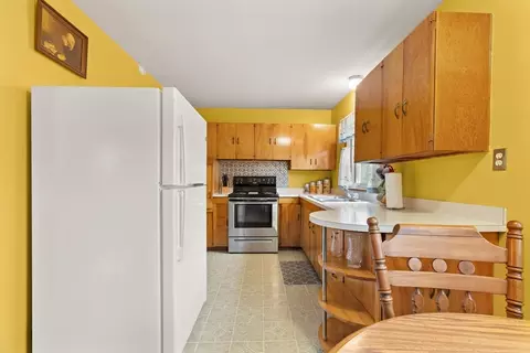 Kitchen - 4 Vernon St, Ayer, MA 01432 photo 3 of 3