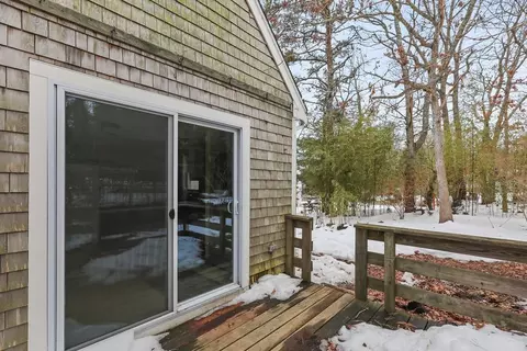 11 Webquish Ln, Mashpee, MA 02649 photo 25