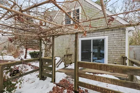 11 Webquish Ln, Mashpee, MA 02649 photo 27