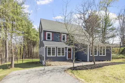 18 Gilman Rd, Billerica, MA 01862