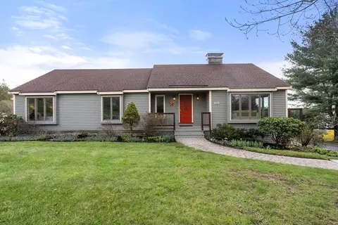 110 Whitman St, Stow, MA 01775