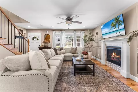 62 Britton St, Chicopee, MA 01020 photo 6