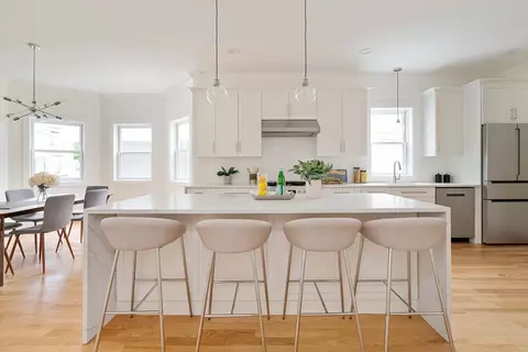 23 Franklin St #1, Somerville, MA 02145