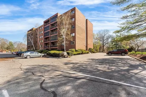 1 Summit Dr #58, Reading, MA 01867 photo 30