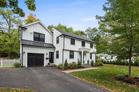 79 Alba Rd, Wellesley, MA 02481