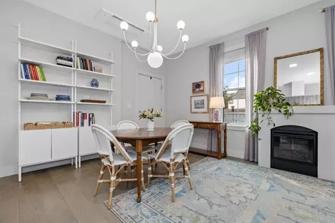 24 Rush St #C, Somerville, MA 02145