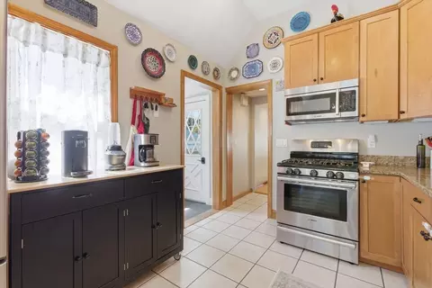 7 Maple St #7, Reading, MA 01867 photo 13