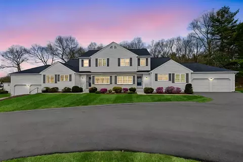 8 Aspen Way #8, Franklin, MA 02038