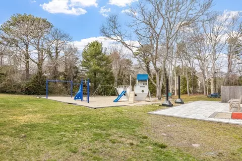 25 Clover Ln, Mashpee, MA 02649 photo 31