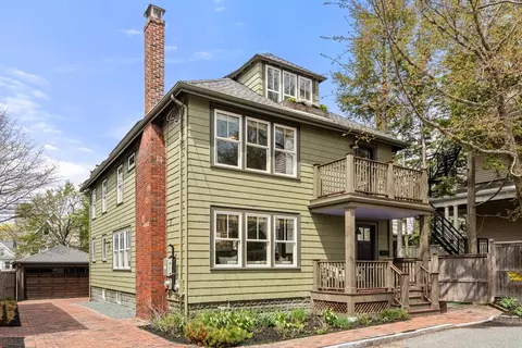 12 Newell Ter, Cambridge, MA 02140