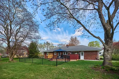 10 First Ave, Easthampton, MA 01027 photo 24