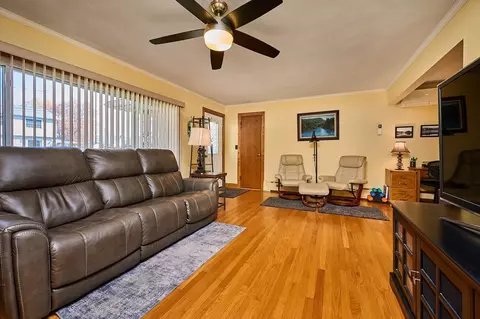10 First Ave, Easthampton, MA 01027 photo 5