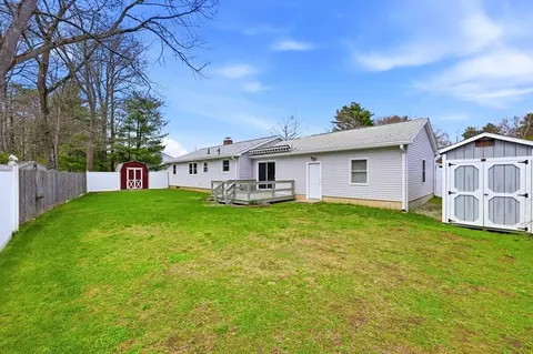 Exterior - 42 Sandra Rd, Easthampton, MA 01027 photo 6 of 9