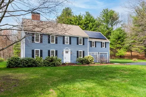 100 Nashaway Rd, Bolton, MA 01740