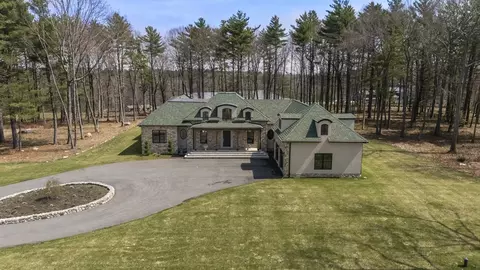 252 Winter St, Norwell, MA 02061