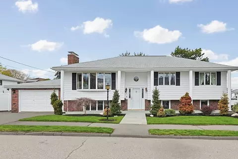71 Case Dr, Revere, MA 02151