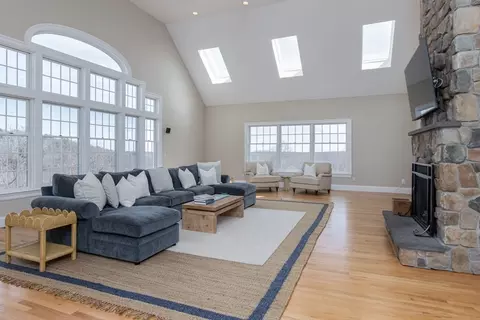 63 Skyfields Dr, Groton, MA 01450 photo 15