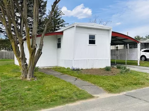 70 Shumway St #A3, Springfield, MA 01119