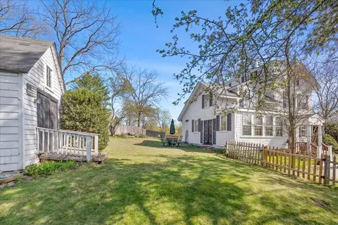 1069 Central Ave, Needham, MA 02492 photo 4