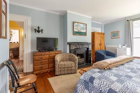 Bedroom - 28 Eastern Point Rd, Gloucester, MA 01930 photo 4 of 12