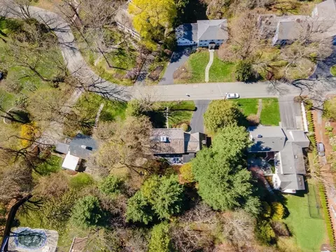 35 Arnold Rd, Wellesley, MA 02481 photo 23