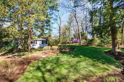 35 Arnold Rd, Wellesley, MA 02481 photo 28