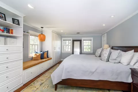 35 Arnold Rd, Wellesley, MA 02481 photo 15