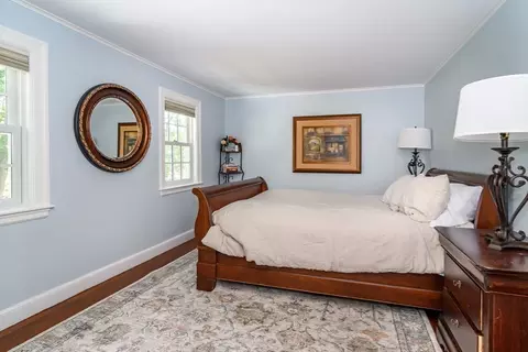 35 Arnold Rd, Wellesley, MA 02481 photo 14