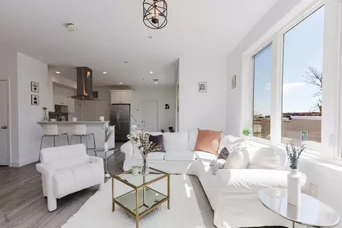 92-94 George St #202, Roxbury, MA 02119