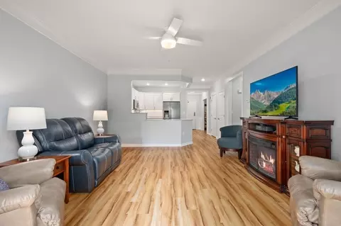 Living - 57 Augustus Ct #1010, Reading, MA 01867 photo 3 of 3