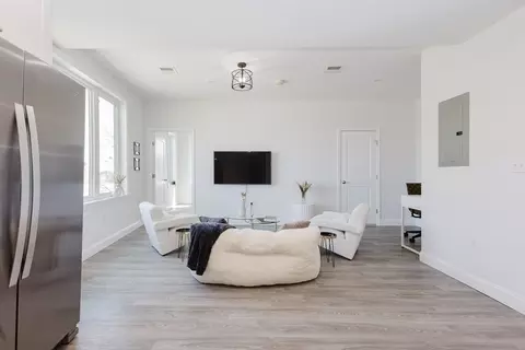 92-94 George St #203, Roxbury, MA 02119