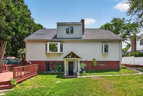 26 Beulah St, Framingham, MA 01701