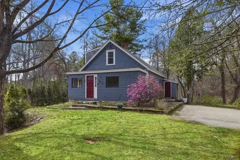 47 Hosmer St, Acton, MA 01720