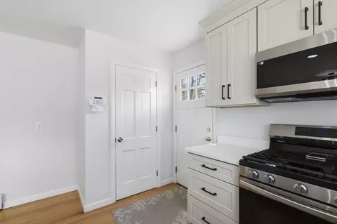 49 Onset Ave, Buzzards Bay, MA 02532 photo 12