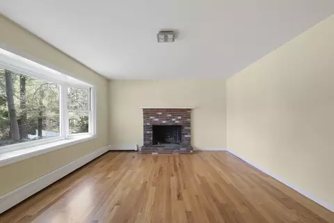 49 Onset Ave, Buzzards Bay, MA 02532 photo 5