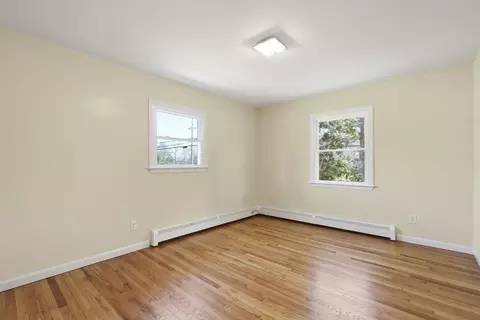 49 Onset Ave, Buzzards Bay, MA 02532 photo 23