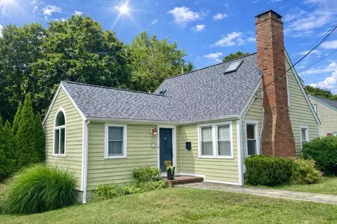 272 River St, Braintree, MA 02184