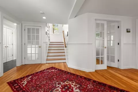 Entry Way - 28 Centre St, Dover, MA 02030 photo 3 of 5