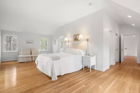 Bedroom - 28 Centre St, Dover, MA 02030 photo 1 of 2
