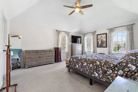 Bedroom - 16 Alan Rd, Hudson, MA 01749 photo 5 of 6
