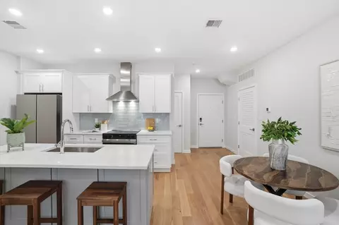 267 Old Colony #312, Boston, MA 02127