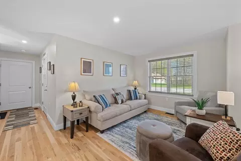 17 Brodeur Ave, Webster, MA 01570 photo 9