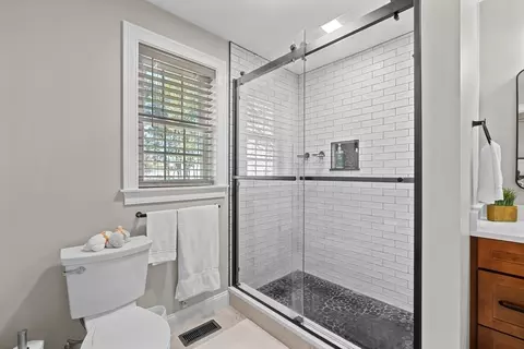 17 Brodeur Ave, Webster, MA 01570 photo 21